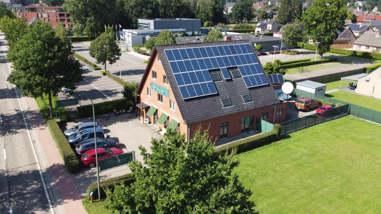 Hotel Het Buskruid Lummen Exterior foto